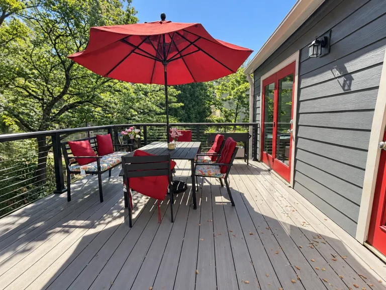 TimberTech Vintage Coastline PVC deck with cable railing and outdoor seating in Marietta, GA.